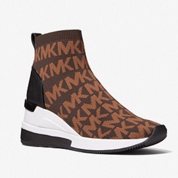 Michael Kors Skyler Logo Chocolate Stretch Knit Sock boots - Picture 6 of 6